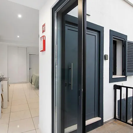 Mi Casa Es Su Casa Nº1 *